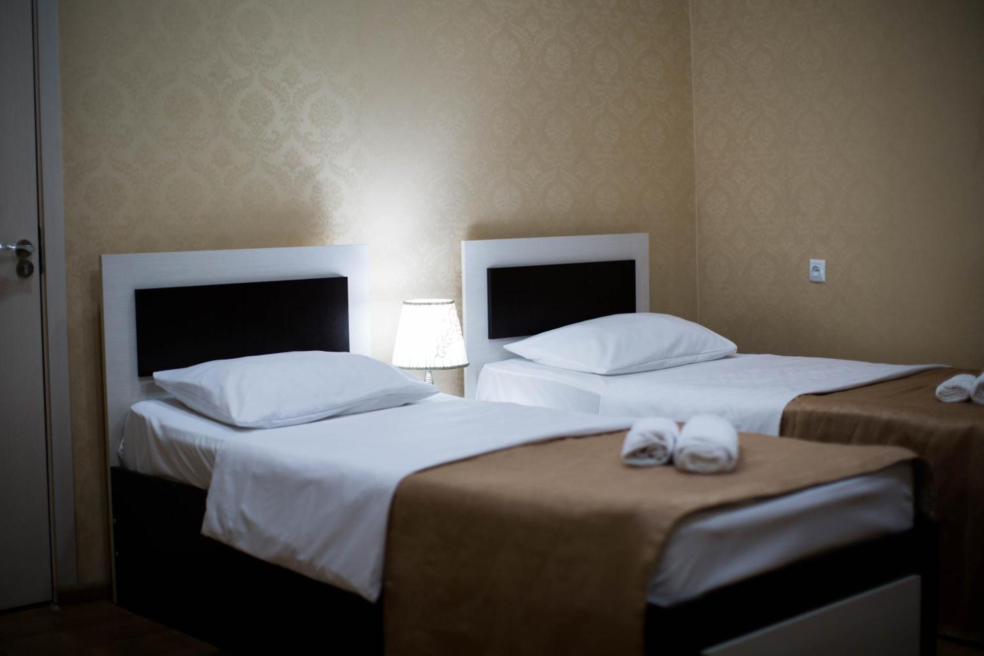 Hotel Care Inn Tbilisi Zewnętrze zdjęcie