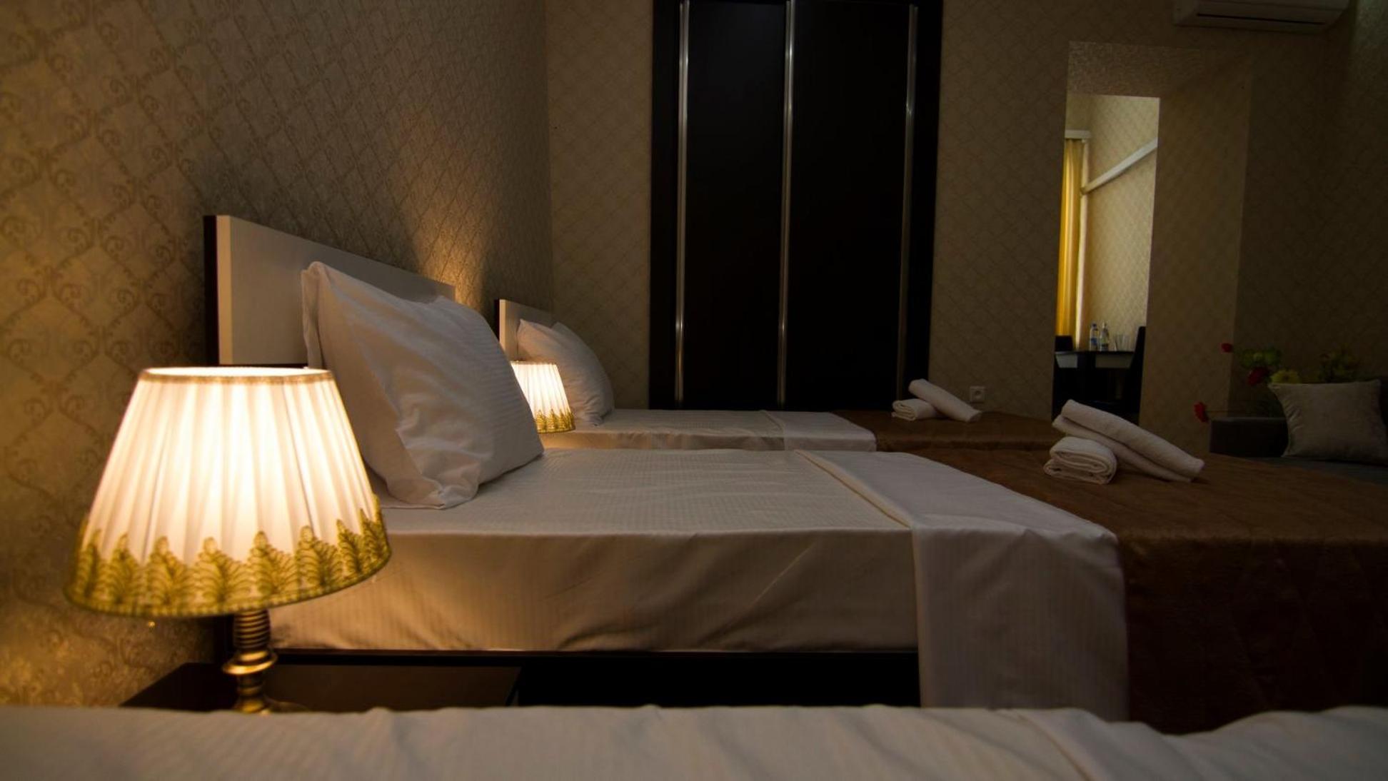 Hotel Care Inn Tbilisi Zewnętrze zdjęcie