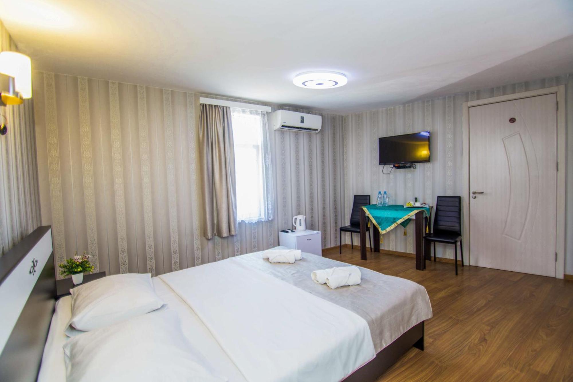 Hotel Care Inn Tbilisi Zewnętrze zdjęcie